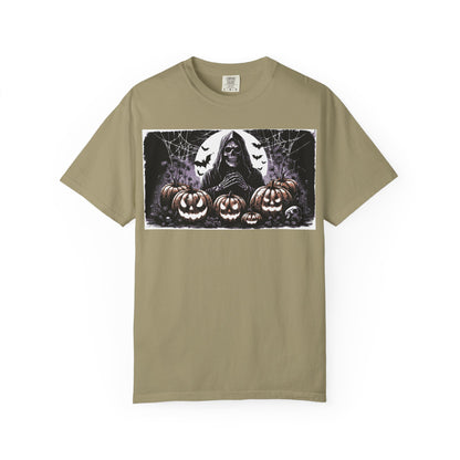 Spooky Halloween T-shirt, Unisex Graphic Tee, Ghostly Apparel, Fall Fashion, Pumpkin Shirt, Halloween Costume Top