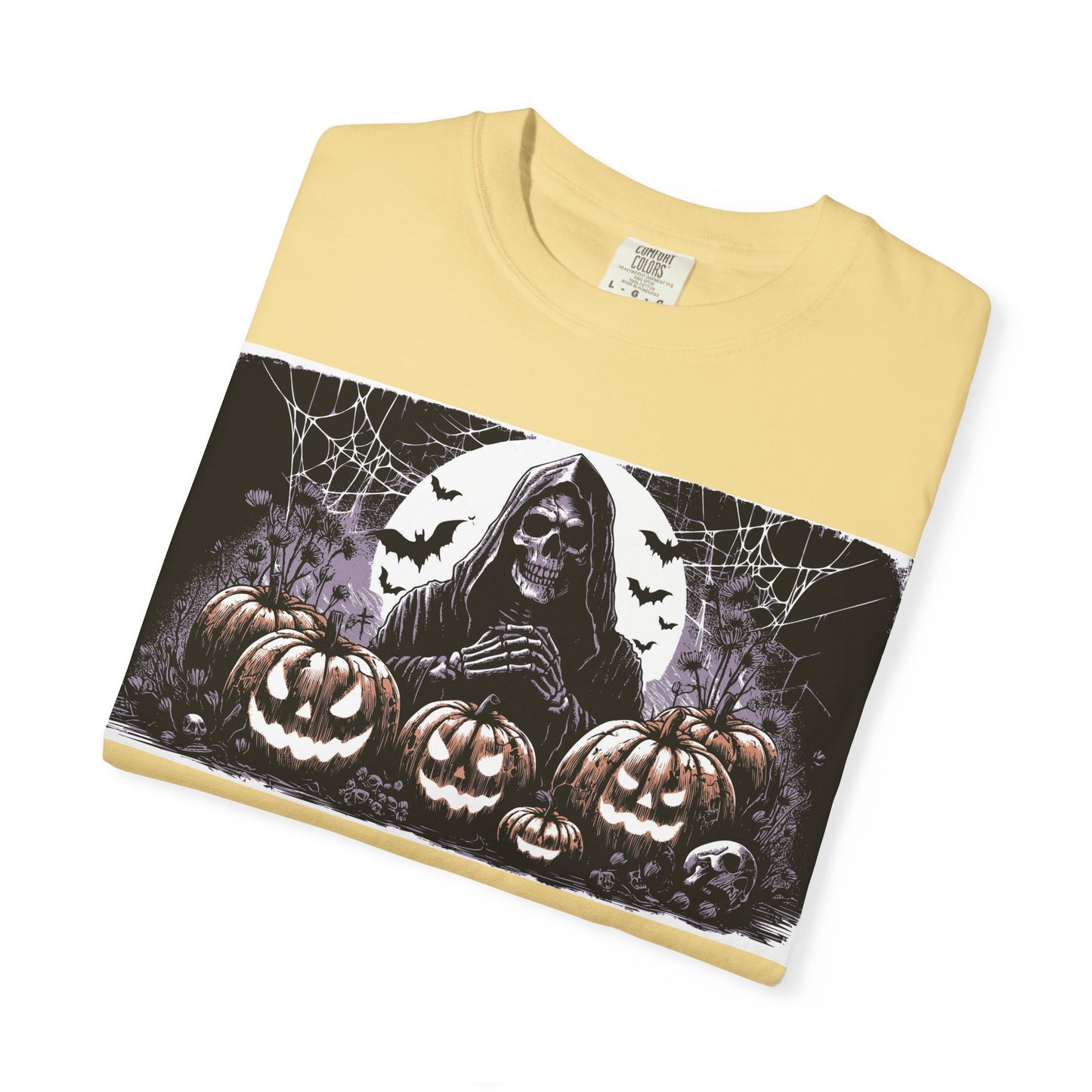 Spooky Halloween T-shirt, Unisex Graphic Tee, Ghostly Apparel, Fall Fashion, Pumpkin Shirt, Halloween Costume Top