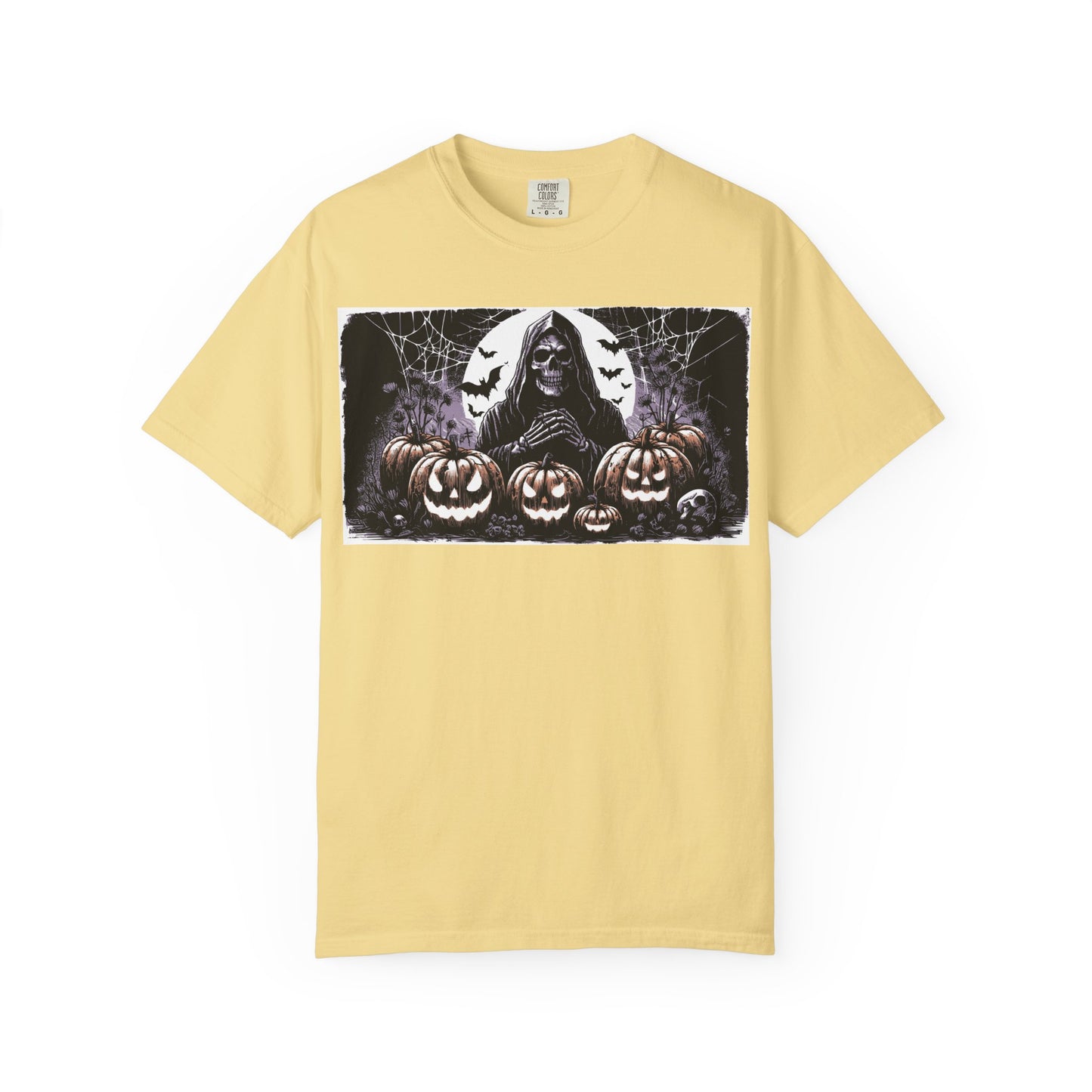 Spooky Halloween T-shirt, Unisex Graphic Tee, Ghostly Apparel, Fall Fashion, Pumpkin Shirt, Halloween Costume Top