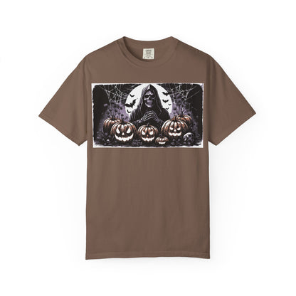 Spooky Halloween T-shirt, Unisex Graphic Tee, Ghostly Apparel, Fall Fashion, Pumpkin Shirt, Halloween Costume Top