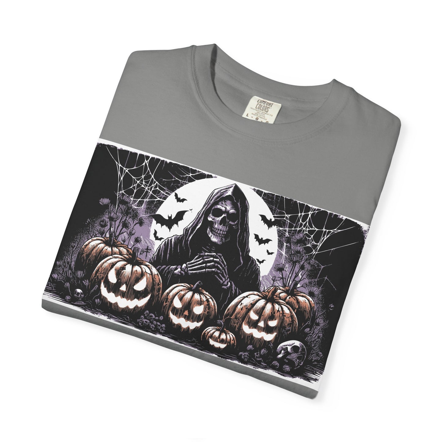 Spooky Halloween T-shirt, Unisex Graphic Tee, Ghostly Apparel, Fall Fashion, Pumpkin Shirt, Halloween Costume Top