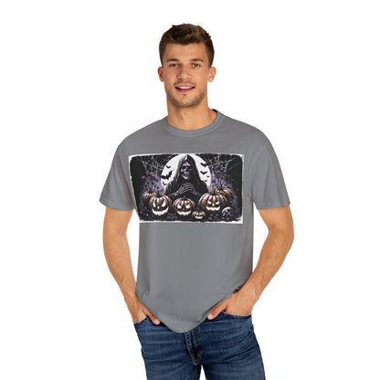 Spooky Halloween T-shirt, Unisex Graphic Tee, Ghostly Apparel, Fall Fashion, Pumpkin Shirt, Halloween Costume Top