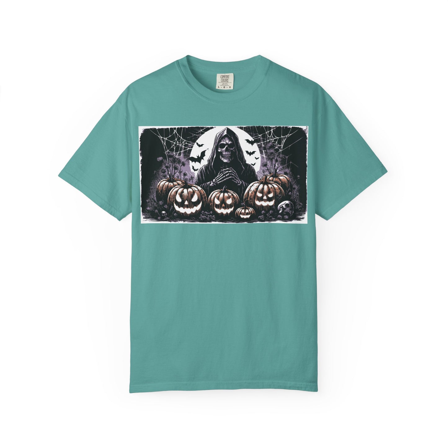 Spooky Halloween T-shirt, Unisex Graphic Tee, Ghostly Apparel, Fall Fashion, Pumpkin Shirt, Halloween Costume Top