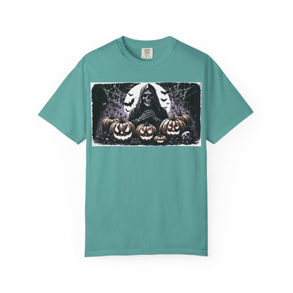 Spooky Halloween T-shirt, Unisex Graphic Tee, Ghostly Apparel, Fall Fashion, Pumpkin Shirt, Halloween Costume Top