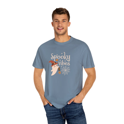Spooky Ghost T-Shirt, Halloween Apparel, Unisex Tee, Fall Fashion, Cute Ghost Design, Perfect for Autumn Celebrations - MaisonThreadory
