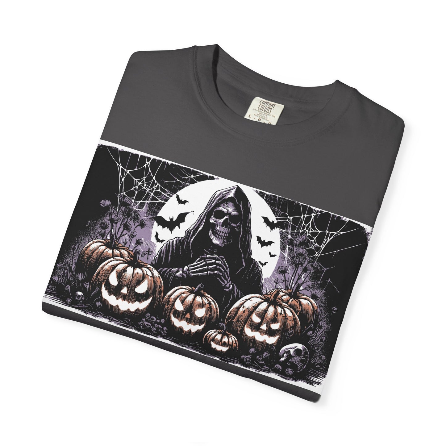 Spooky Halloween T-shirt, Unisex Graphic Tee, Ghostly Apparel, Fall Fashion, Pumpkin Shirt, Halloween Costume Top