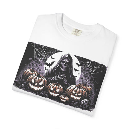 Spooky Halloween T-shirt, Unisex Graphic Tee, Ghostly Apparel, Fall Fashion, Pumpkin Shirt, Halloween Costume Top