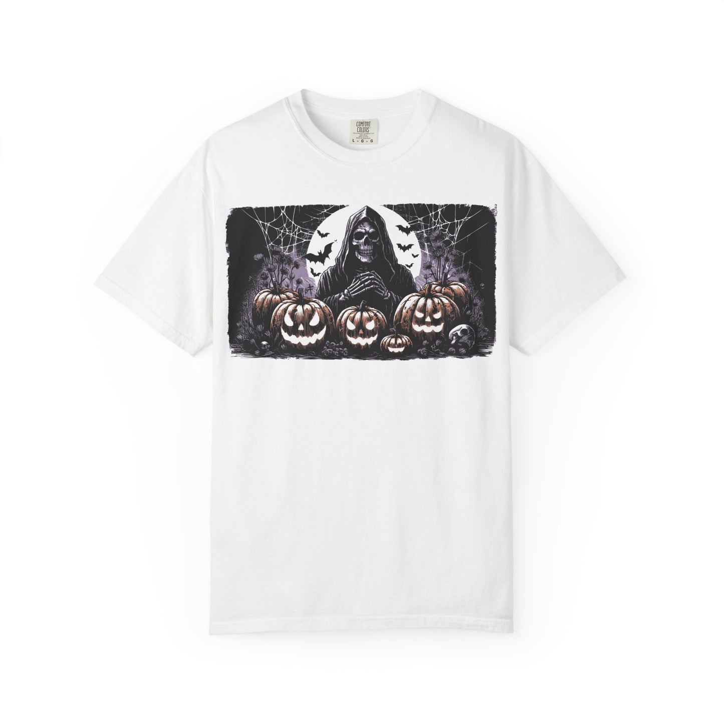 Spooky Halloween T-shirt, Unisex Graphic Tee, Ghostly Apparel, Fall Fashion, Pumpkin Shirt, Halloween Costume Top