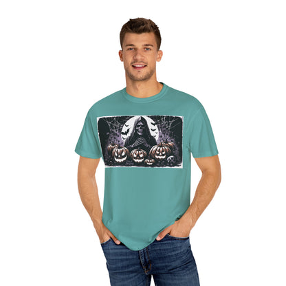 Spooky Halloween T-shirt, Unisex Graphic Tee, Ghostly Apparel, Fall Fashion, Pumpkin Shirt, Halloween Costume Top