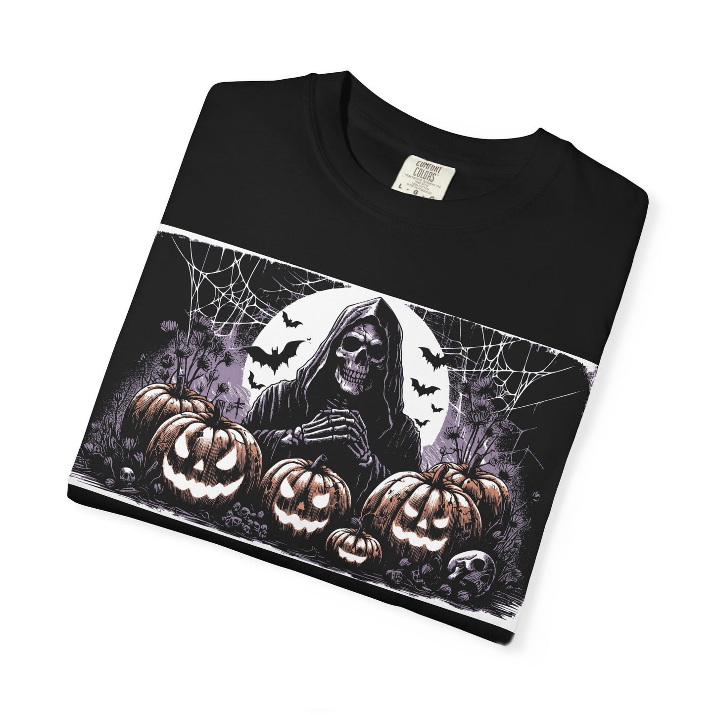 Spooky Halloween T-shirt, Unisex Graphic Tee, Ghostly Apparel, Fall Fashion, Pumpkin Shirt, Halloween Costume Top