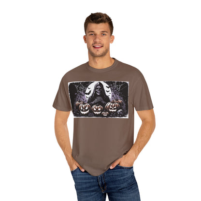 Spooky Halloween T-shirt, Unisex Graphic Tee, Ghostly Apparel, Fall Fashion, Pumpkin Shirt, Halloween Costume Top