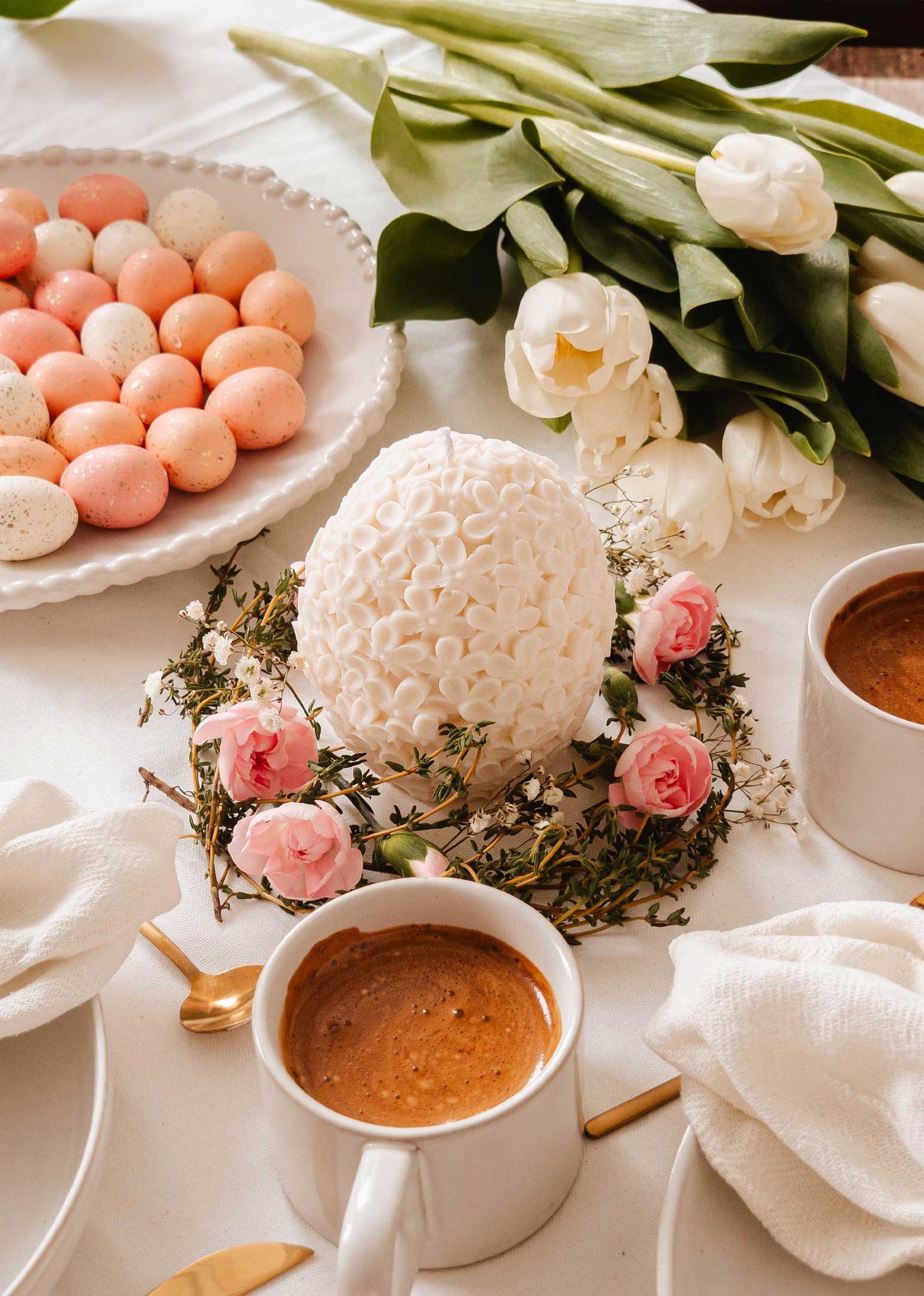 The Floral Egg - Decorative Candle
