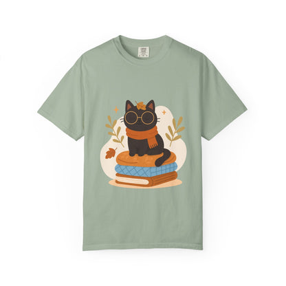 Charming Cat Graphic T-Shirt, Cozy Autumn Tee with Books and Glasses, Perfect for Cat Lovers, Gift for Bookworms, Unisex Fall Fashion - MaisonThreadory
