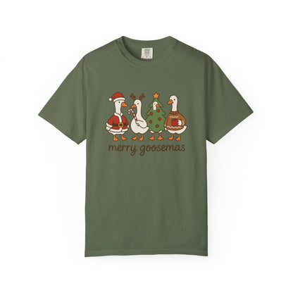 Merry Goosemas Unisex T-Shirt - MaisonThreadory