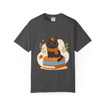 Charming Cat Graphic T-Shirt, Cozy Autumn Tee with Books and Glasses, Perfect for Cat Lovers, Gift for Bookworms, Unisex Fall Fashion - MaisonThreadory