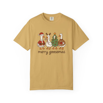 Merry Goosemas Unisex T-Shirt - MaisonThreadory
