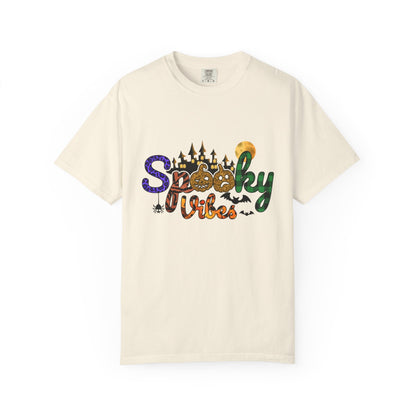 Spooky Vibes T-Shirt, Halloween Shirt, Unisex Tee, Fall Fashion, Casual Wear, Gift for Haunted Lovers - MaisonThreadory