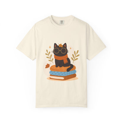 Charming Cat Graphic T-Shirt, Cozy Autumn Tee with Books and Glasses, Perfect for Cat Lovers, Gift for Bookworms, Unisex Fall Fashion - MaisonThreadory