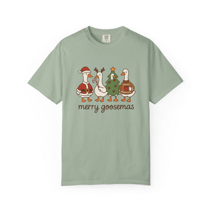 Merry Goosemas Unisex T-Shirt - MaisonThreadory